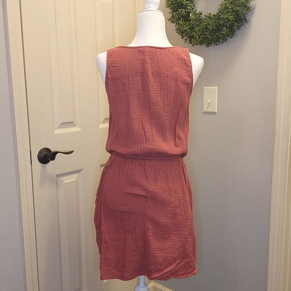 Casual sundress with pockets, wishlist - Picture 2 of 3